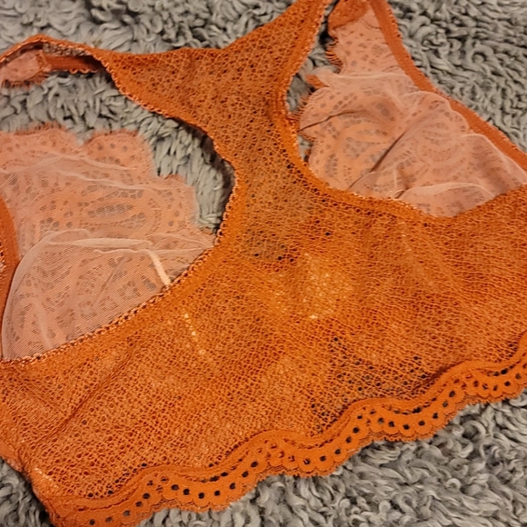 Racer Back Bralettes - Picture 4 of 4